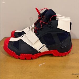 Nike SFB Mountain Boot Undercover Men’s 9 Obsidian/Red BV4580-400 Hiking